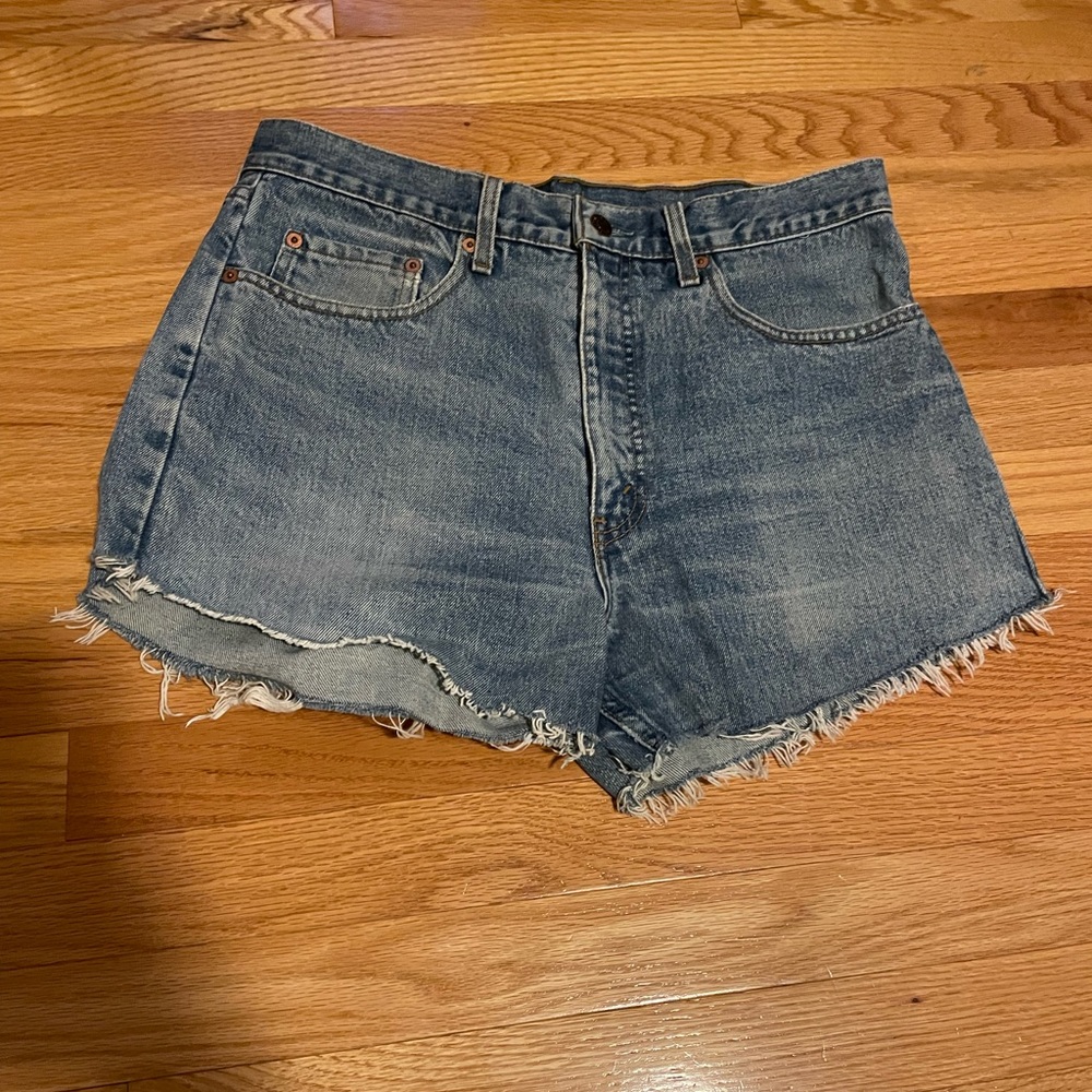 Levi shorts